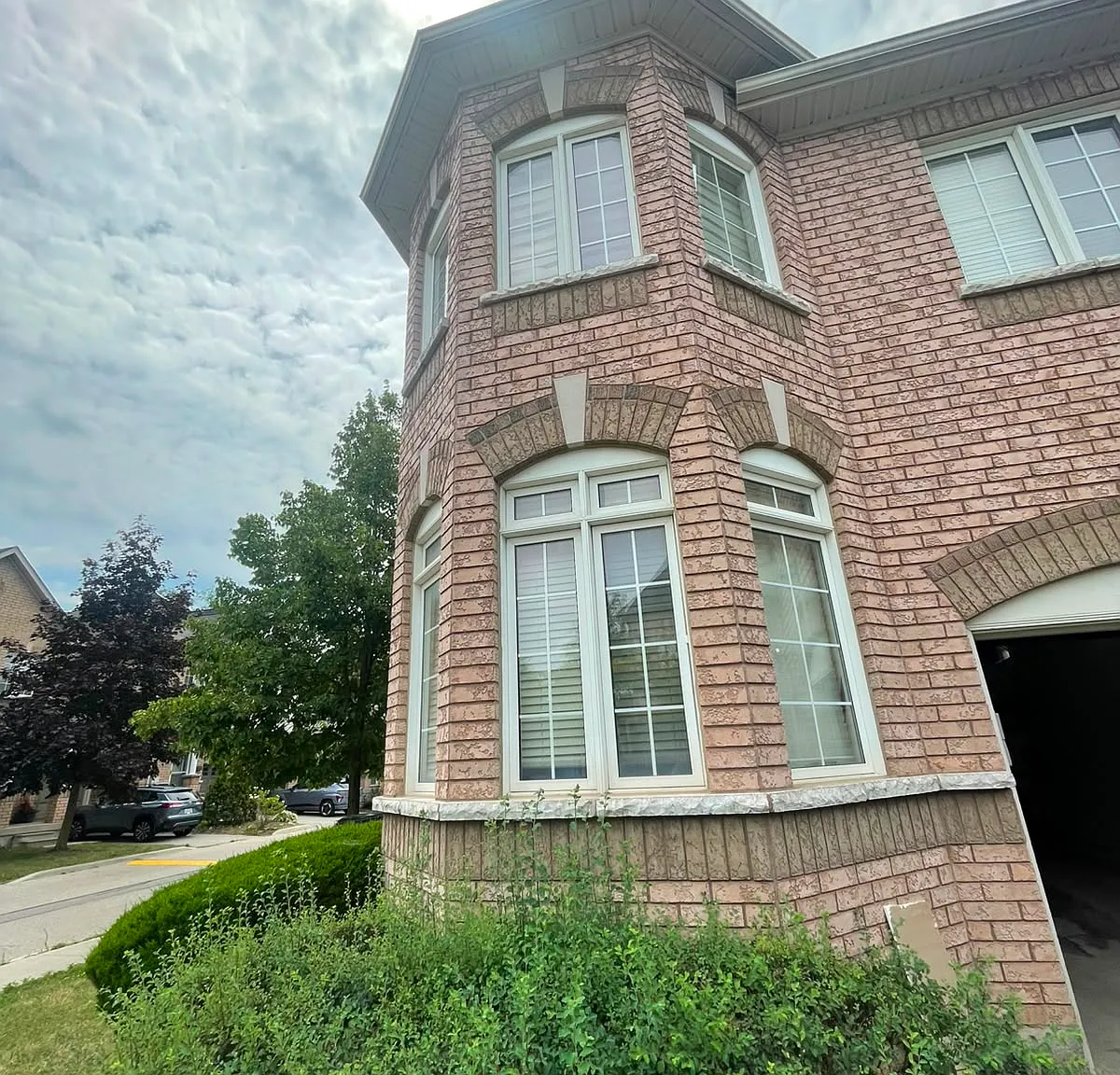 2 bed, 1.5 bath, 700 sqft, $1,550 — Photo 1
