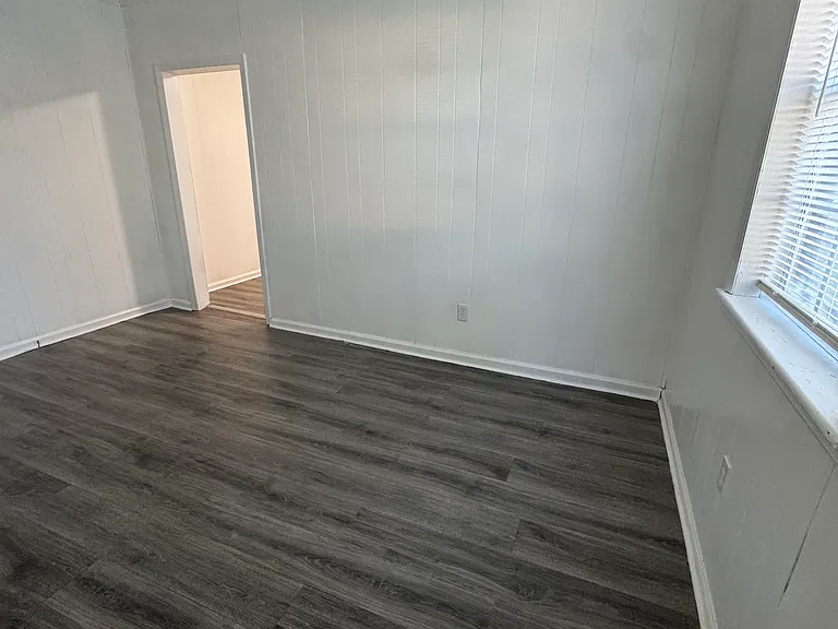 120B Jerry D Coleman St #B — Photo 3