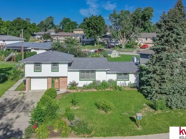 6606 S 81st St, Ralston, NE 68127