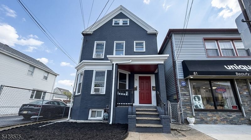 1st image of 79 E 22Nd St