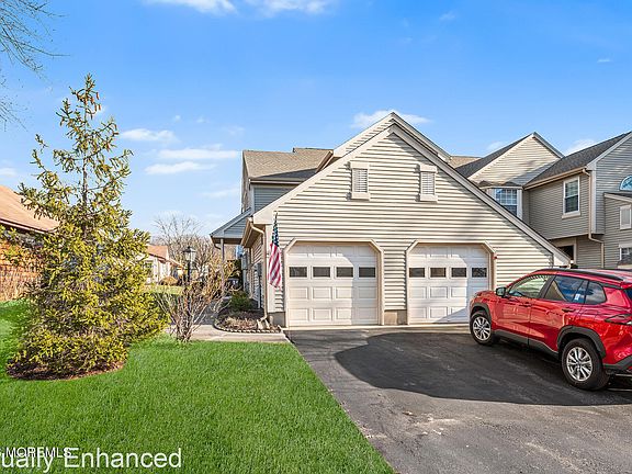 2nd image of 11 Rothwell Drive #11D