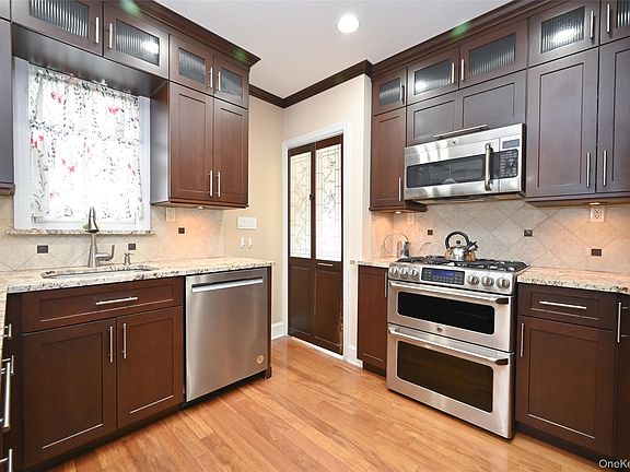3rd image of 56-08 197th Street