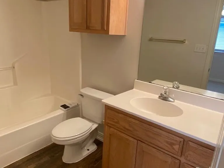 2208 N Carroll Blvd #2 — Photo 12