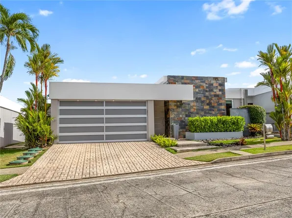236 Rey Fernando, Guaynabo, PR 00969