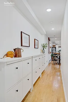 Rented by Sotheby's International Realty | media 15