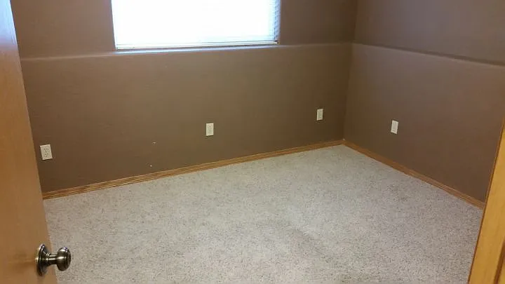 1270 Poe St — Photo 5