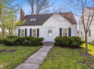 802 7th St S, Fargo, ND 58103