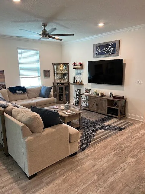 84 Las Casitas Blvd — Photo 3