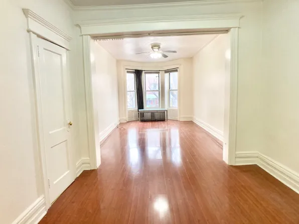 752 54th Street image 1 of 12