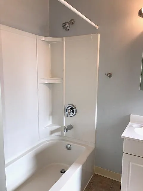 Tub/shower