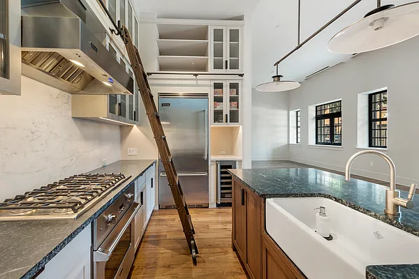 Sold by Compass | media 16