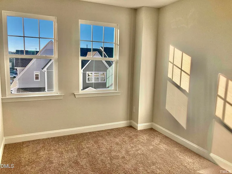 1113 Falling Rock Pl — Photo 13