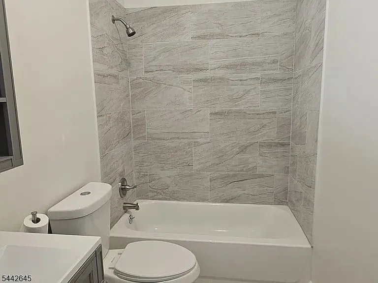 502 Washington Ave #1 — Photo 7