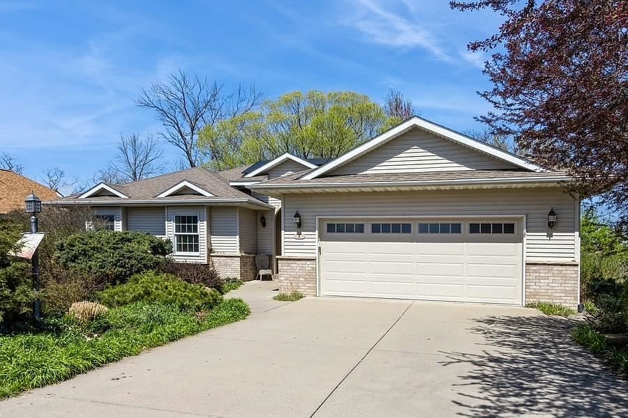 685 Breconshire Ln, Coralville, IA 52241 | MLS #202403813 | Zillow