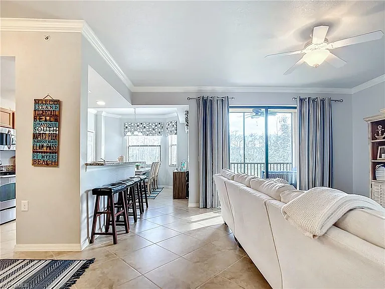 9715 Acqua Ct #127 — Photo 10