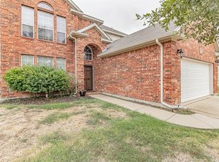 2152 Carlotta Dr, Fort Worth, TX 76177