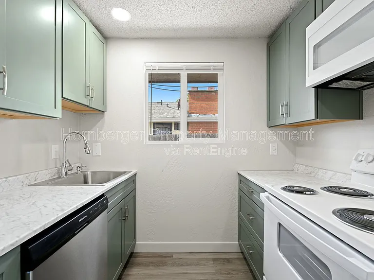 3939 N Mayfair St — Photo 13