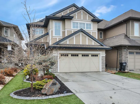 1958 Ainslie Link SW, Edmonton, AB T6W 2L9