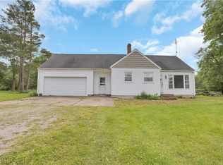 2941 Akins Rd, Broadview Heights, OH 44147