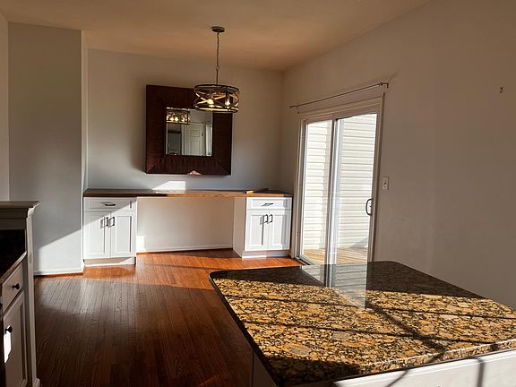 5th image of 9618 Innerwick Pl