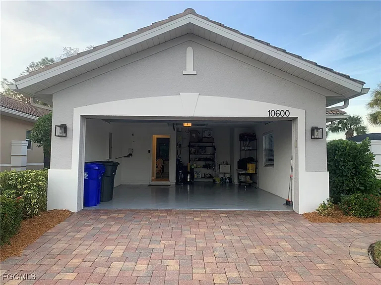 10600 Tirano Ct — Photo 12