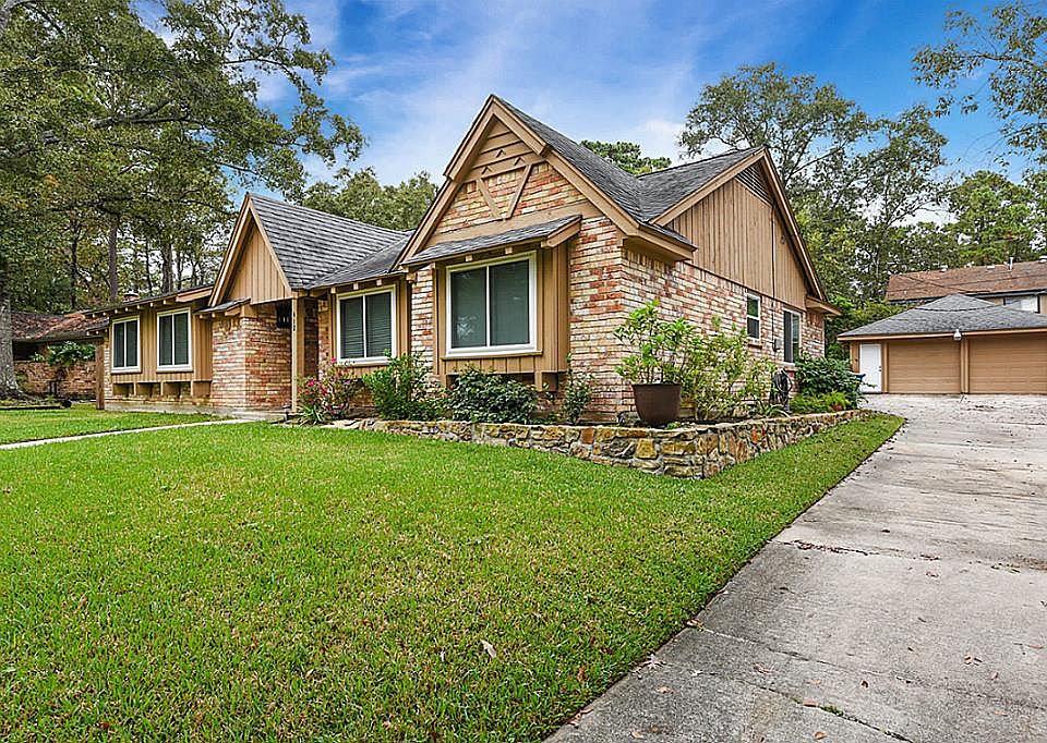 1st image of 412 Oakhill Dr