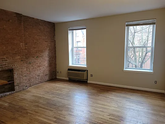 Rented by OGI Management | media 1