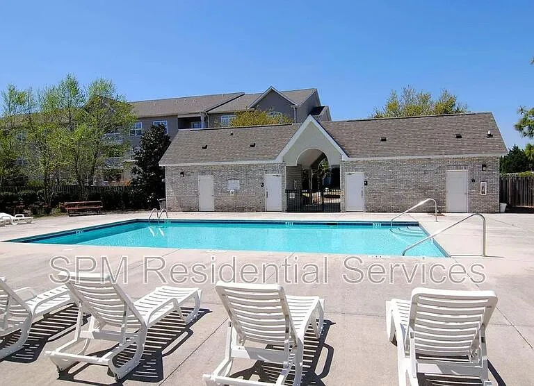 618 Condo Club Dr #307 — Photo 18