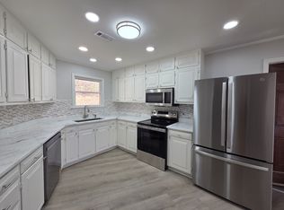 255 Rainbow Ter, Black Mountain, NC 28711