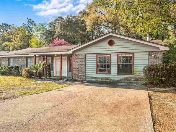 579 Bob White Ln, Pensacola, FL 32534