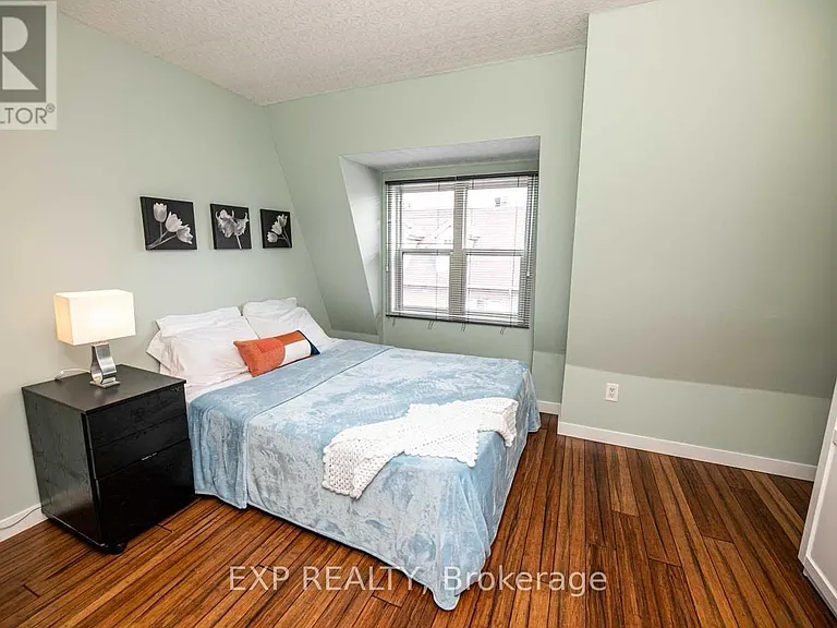 901 Kennedy Rd #8 — Photo 17