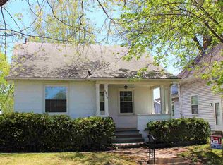 1912 23rd St #A, Moline, IL 61265