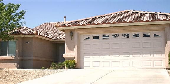 2nd image of 16364 Appletree Ln