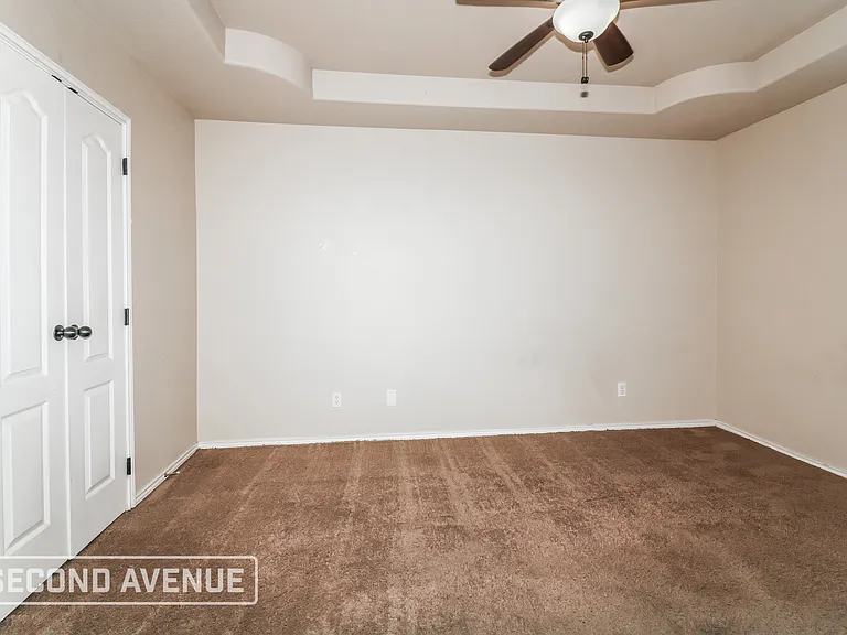 5541 Candace St — Photo 14