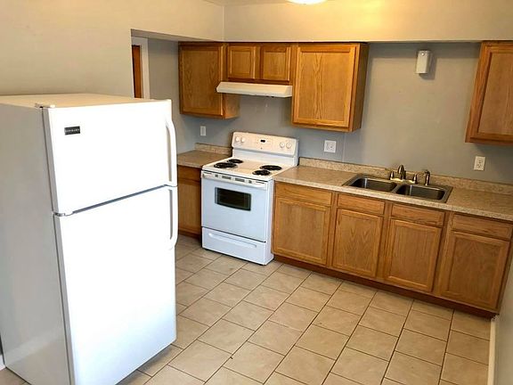2nd image of 4602-4608 Redman Ave #46024