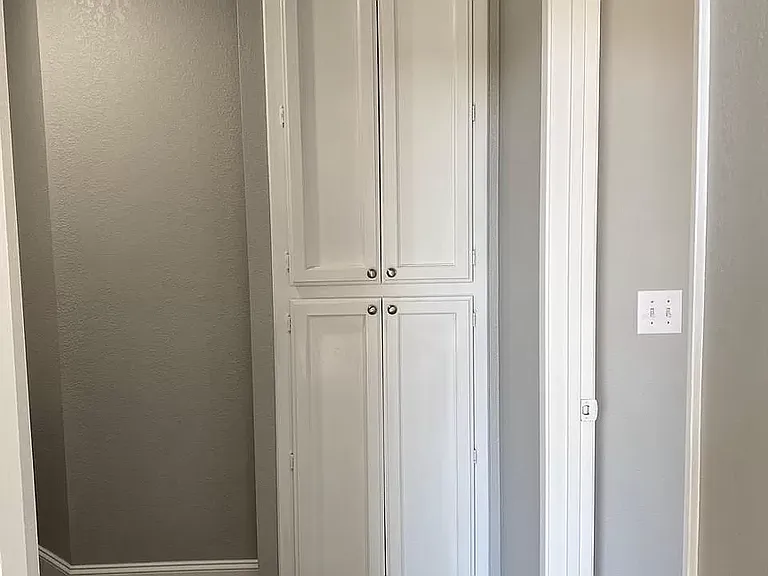 259 W Fallbrook Ave — Photo 11