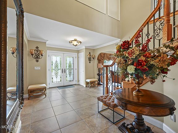 4th image of 5 Grace Court