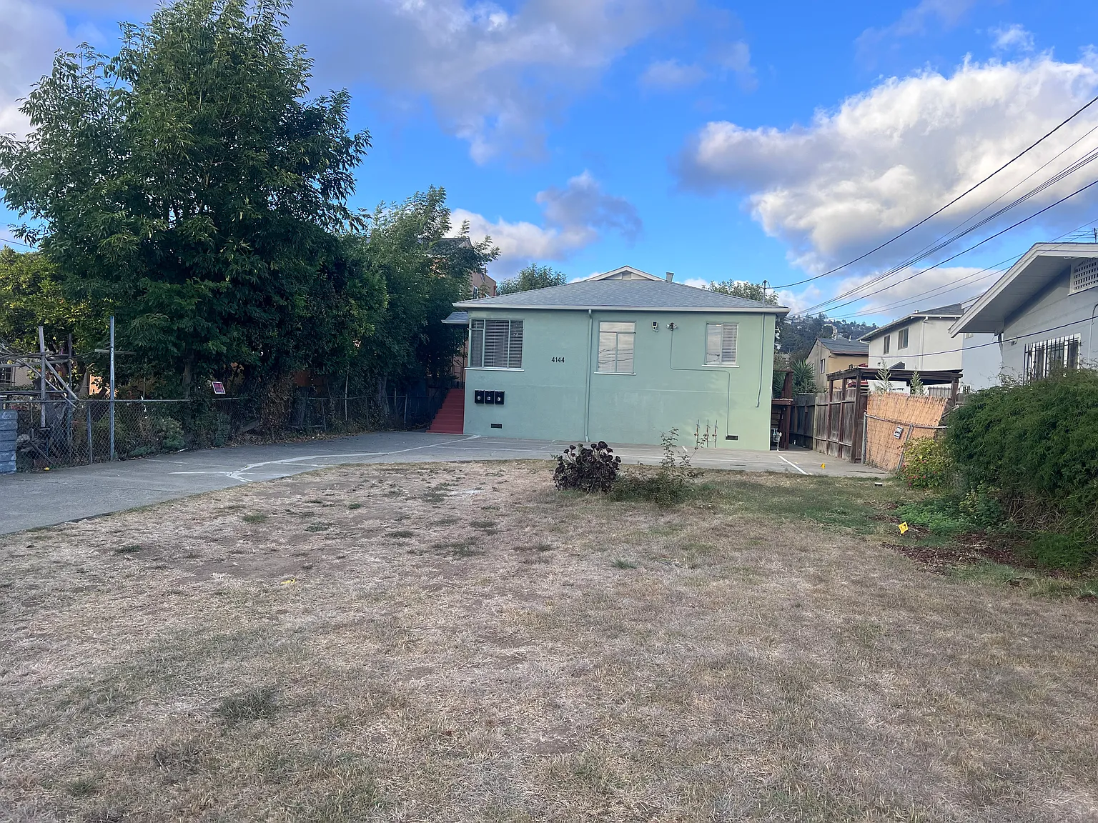 1 bed, 700 sqft, $2,350 — Photo 2
