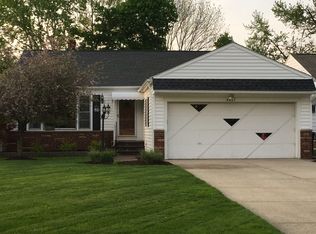 4837 Fairlawn Rd, Lyndhurst, OH 44124