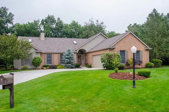 16265 Cambridge Ct photo 1