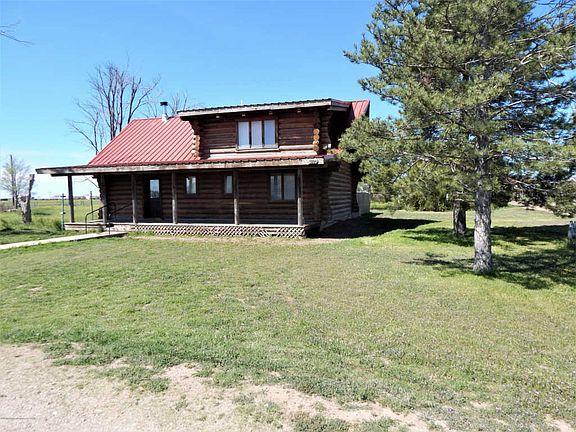 3rd image of 3809 Mills Ln
