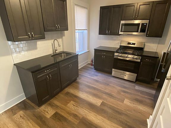 2nd image of 650 Bloomfield Ave #6
