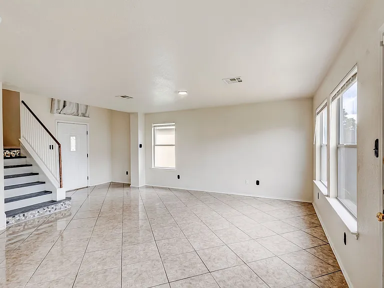 4411 Causeway Ct — Photo 7