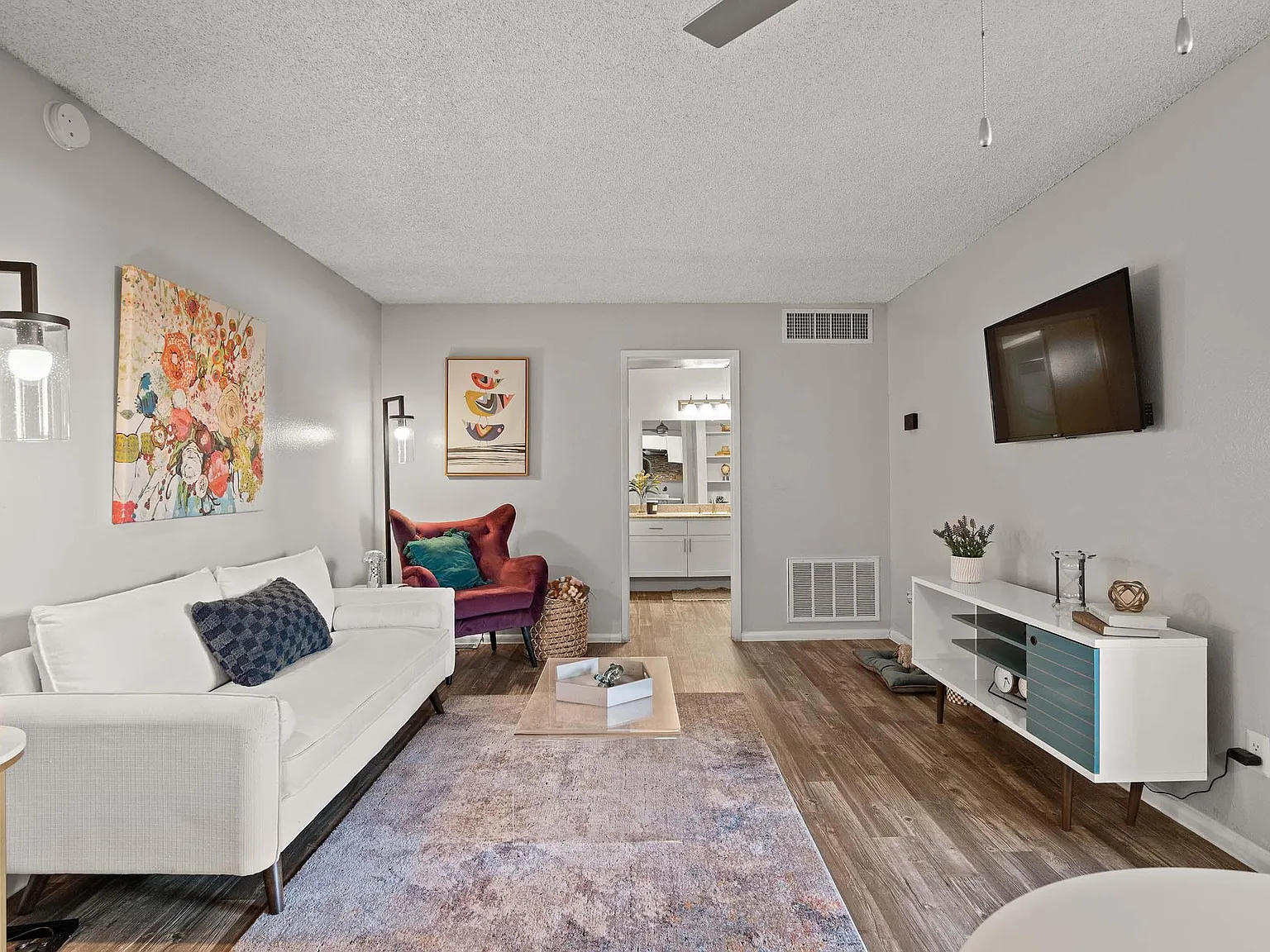 Brookwood Apartments — Photo 3