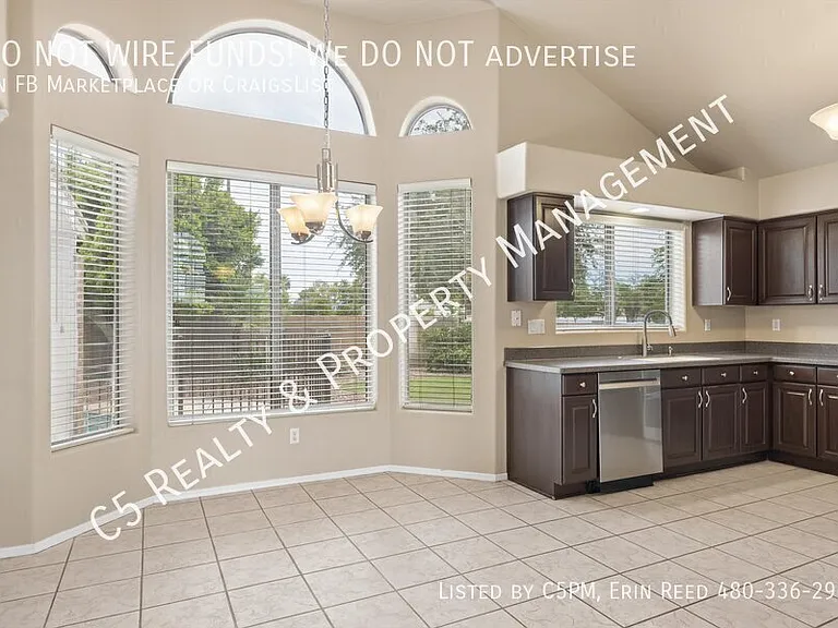 1230 S Harrington St — Photo 13