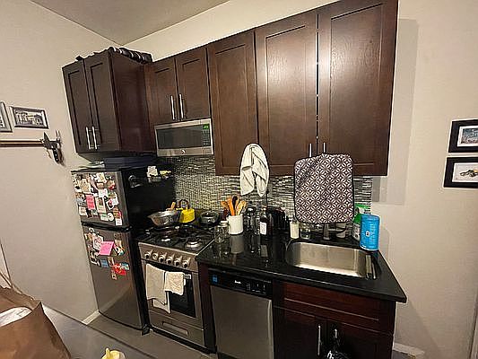 4th image of 272 W 115th St #2BB