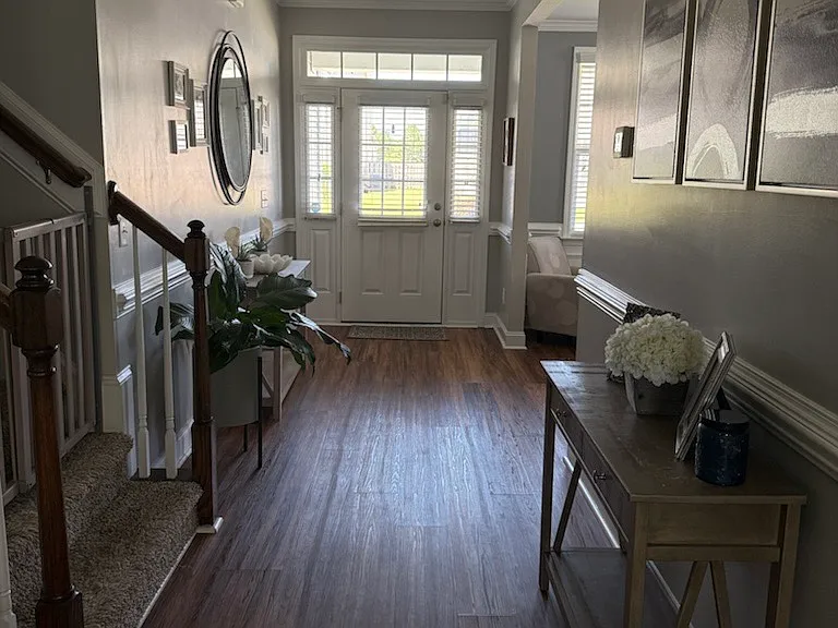 1444 Eastbourne Dr — Photo 17