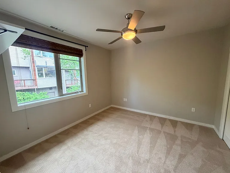 3110 SW Dolph Ct #B4 — Photo 11