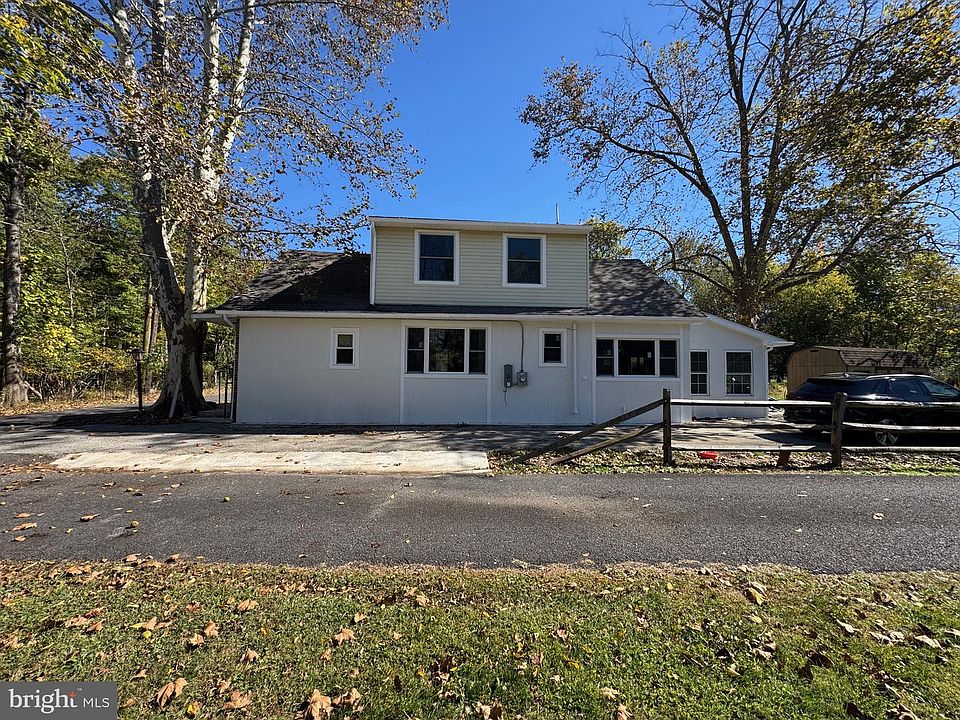 1st image of 64 Penn Rd
