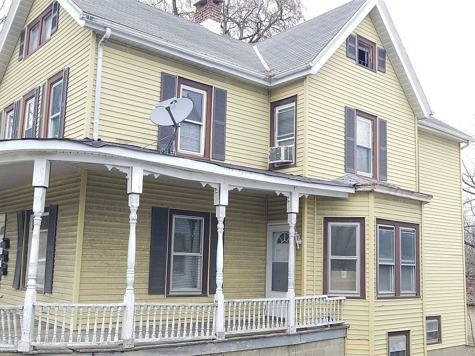 2nd image of 101 N Montgomery St